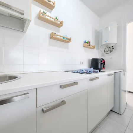 Helios - 500m To The By Lanzarote Lägenhet