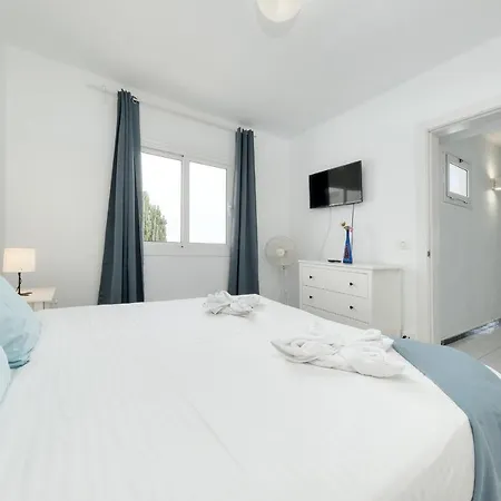 Helios Relax A 500m De La Playa Apartment Puerto del Carmen (Lanzarote)