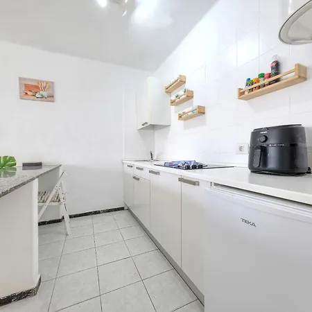 Appartement Helios - 500m To The By Lanzarote *